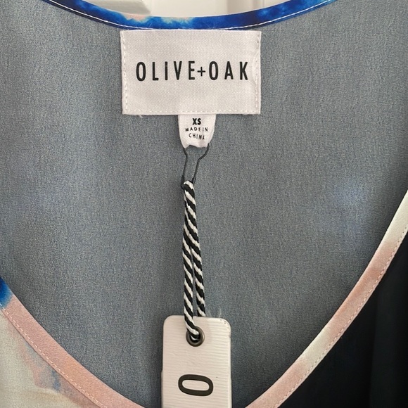 Olive+Oak Tank Top - Picture 4 of 5